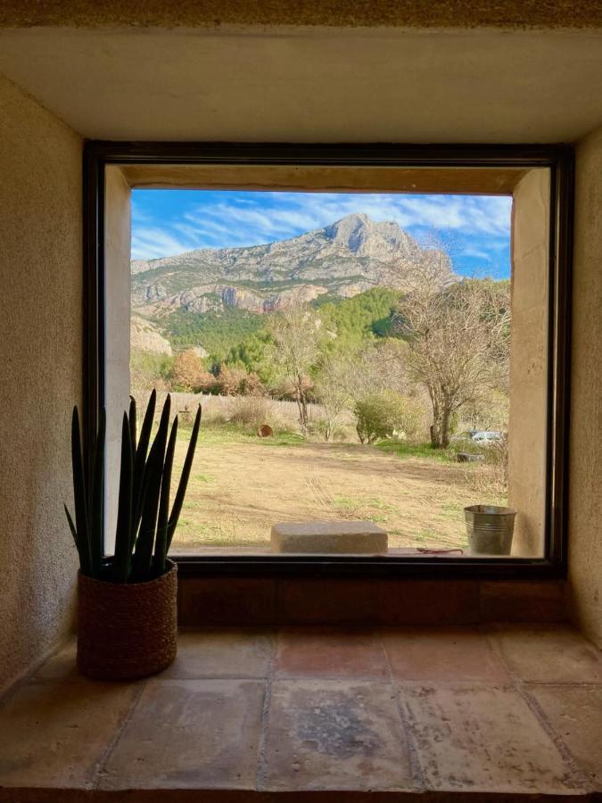 Maison A Aix En Provence Au Pied De La Sainte Victoire Beaurecueil Kültér fotó