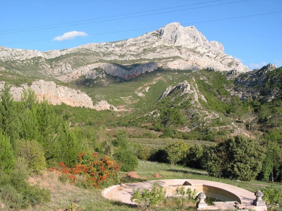 Maison A Aix En Provence Au Pied De La Sainte Victoire Beaurecueil Kültér fotó